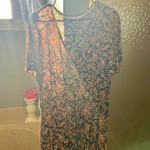 COPY - Beautiful fall dress. It has a mixture of different styles and prints.